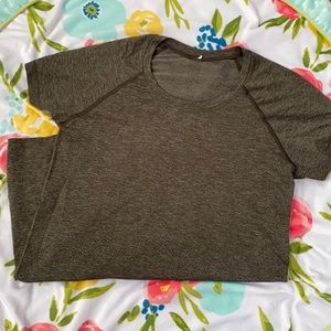 LuluLemon Short Sleeve Shirt